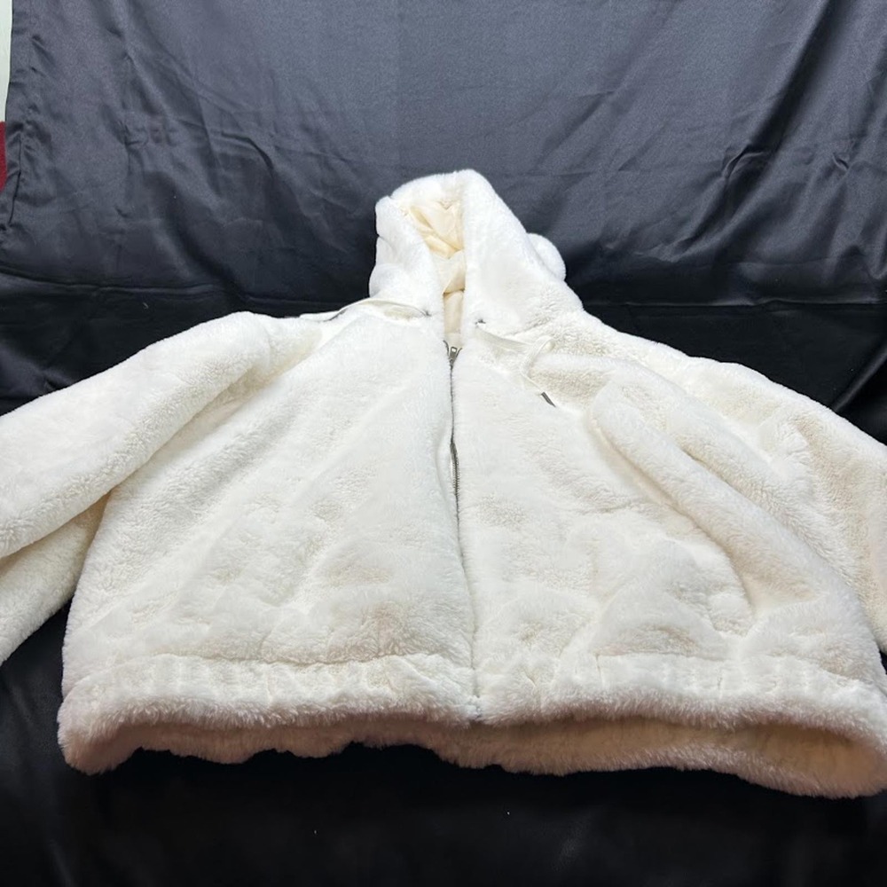 Time and Tru Womens Faux Fur Hooded Zip Up Jacket Cream White Large 12-14
